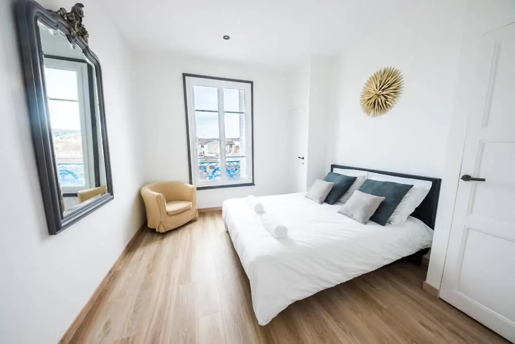 Le Sequoia Appart' Pour 4 Au Coeur De Ville Vichy